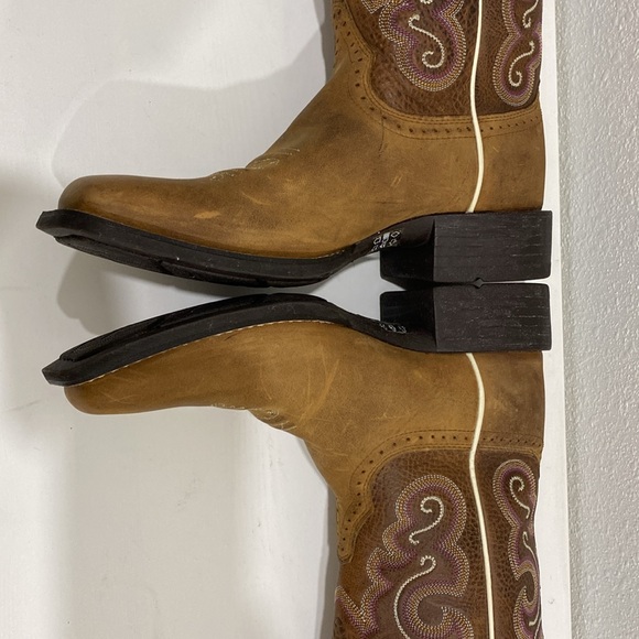 Ariat Quickdraw Ladies Boot Badlands/Wicker
| Size 7 - Picture 13 of 16